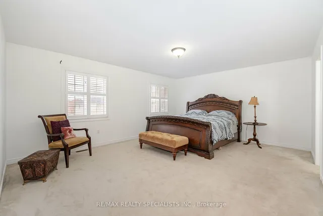 Additional image 20 of 5 Saddler Ave