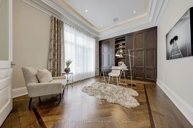 Additional image 5 of 189 Old Yonge St