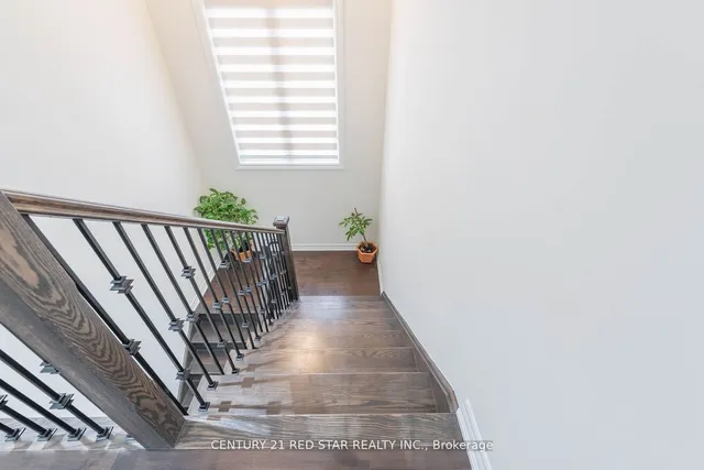 Additional image 16 of 1 Goodview Dr