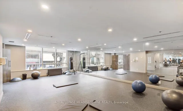 Additional image 33 of 33 Bay St Unit 1203