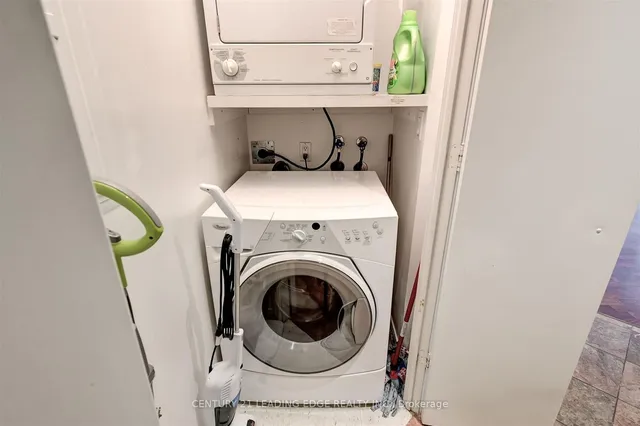 Additional image 18 of 7 King St Unit 903