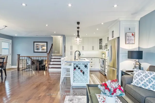 Additional image 11 of 24 WILLIS Dr