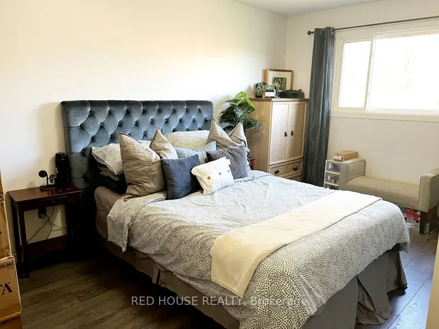 Additional image 11 of 36 Mount Pleasant Dr