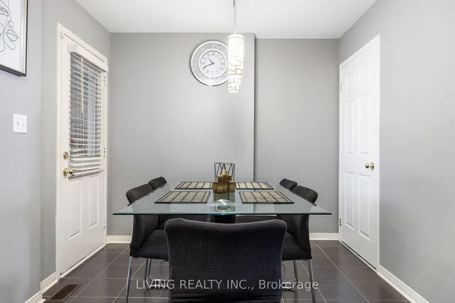 Additional image 7 of 225 Torbarrie Rd