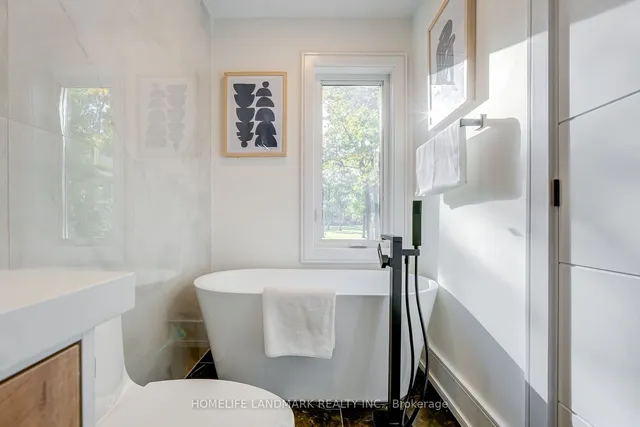 Additional image 22 of 18 Haig Ave