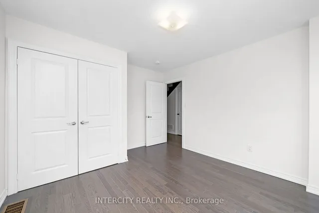 Additional image 6 of 30 Queenpost Dr