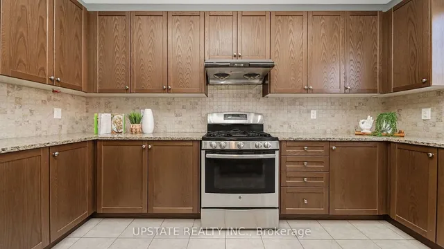 Additional image 10 of 22 Adeline Crt