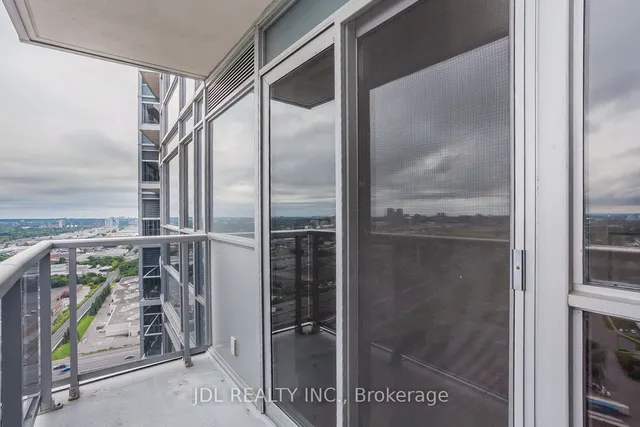 Additional image 26 of 125 Village Green Sq Unit 3211