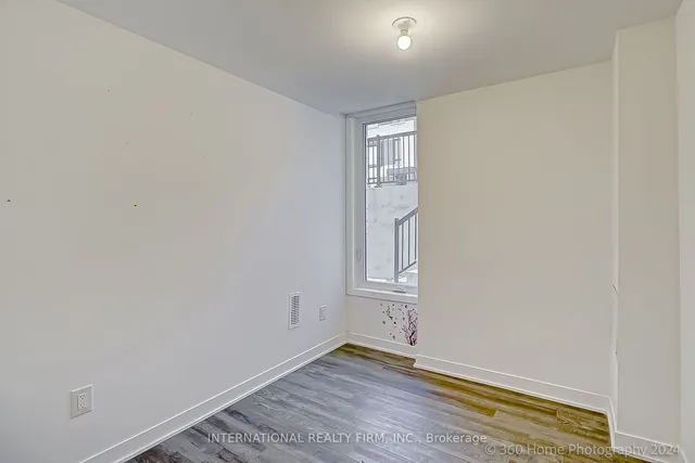 Additional image 16 of 40 Ed Clark Gardens Blvd Unit TH19