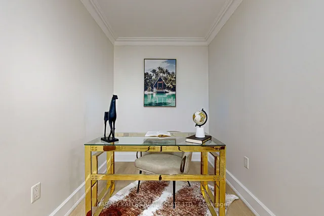 Additional image 4 of 650 Sheppard Ave Unit 215