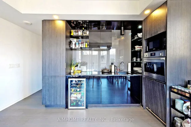 Additional image 10 of 70 Temprance St Unit 1415