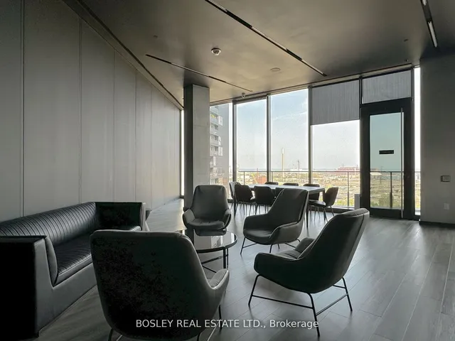 Additional image 33 of 21 Lawren Harris Sq Unit 410