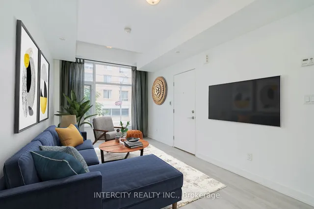 Additional image 2 of 1321 Gerrard St Unit 5