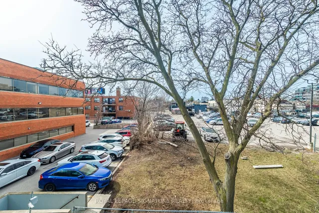 Additional image 31 of 250 Lawrence Ave Unit 215