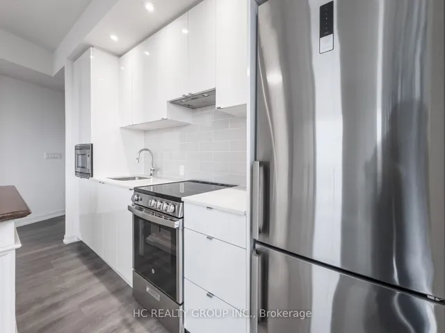 Additional image 5 of 49 East Liberty St Unit 2502