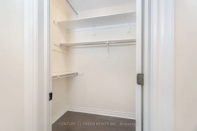 Additional image 19 of 20 Foothills Cres