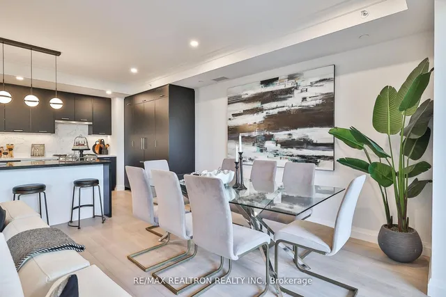 Additional image 11 of 285 Avenue Rd Unit 502