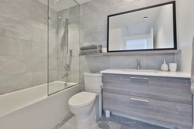 Additional image 18 of 501 Adelaide St Unit 611