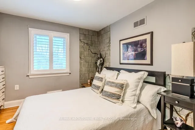 Additional image 19 of 106 ELLIOTT St