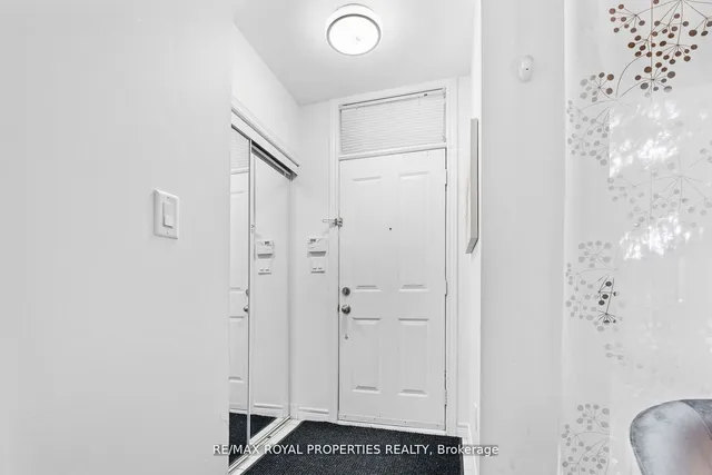 Additional image 4 of 1496 Victoria Park Ave Unit 119