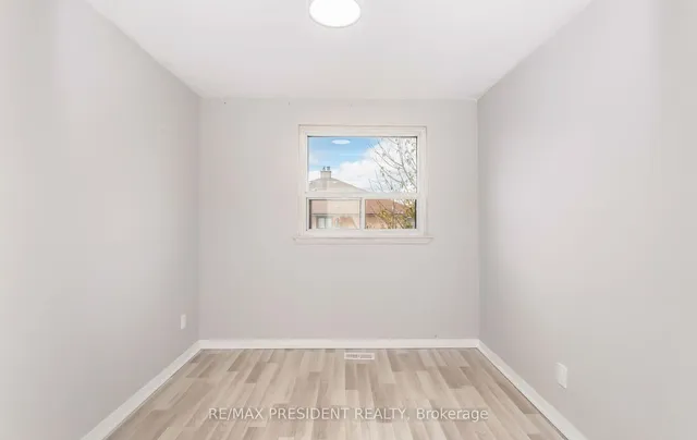 Additional image 23 of 3 Clayhall Cres