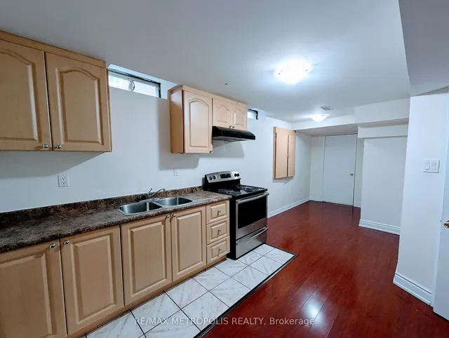 Additional image 28 of 27 Prince Cres