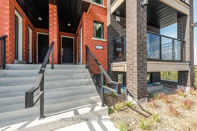 Additional image 37 of 195 Veterans Dr Unit 15