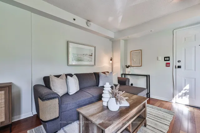 Additional image 8 of 22 Laidlaw St Unit 1233B