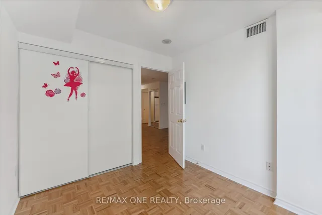 Additional image 25 of 7 Lorraine Dr Unit 909