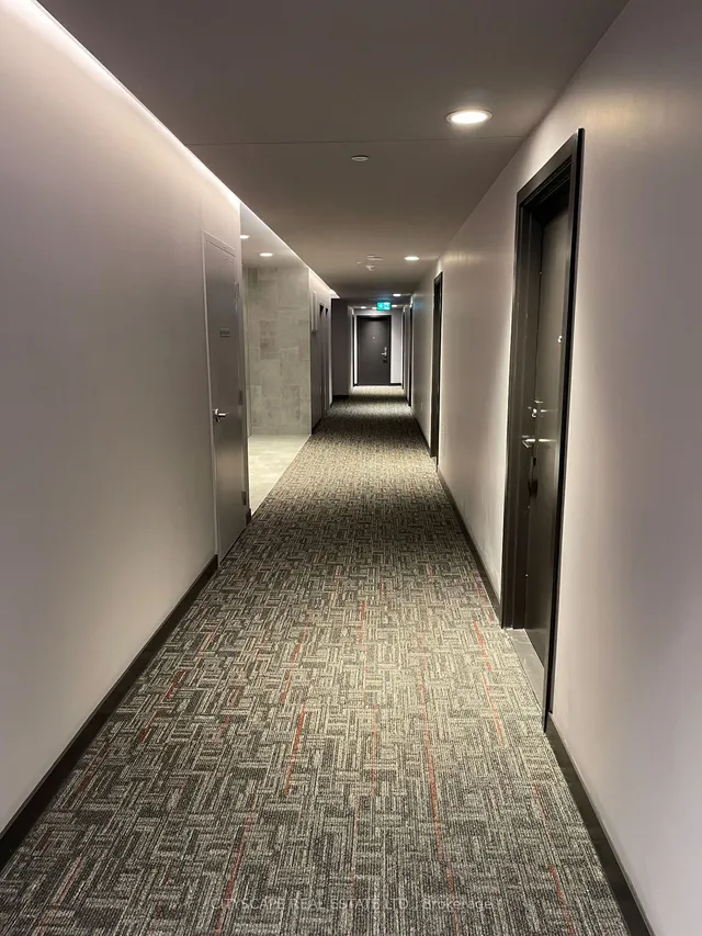 Additional image 32 of 2433 Dufferin St Unit 507