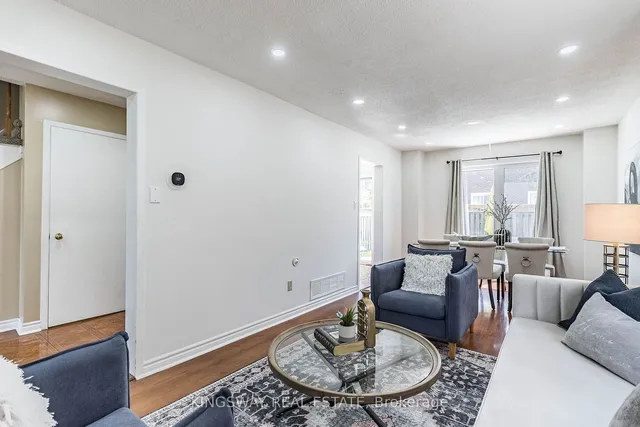 Additional image 12 of 21 Tralee St