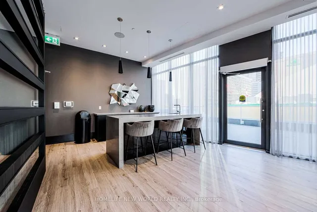 Additional image 25 of 403 Church St Unit 2413