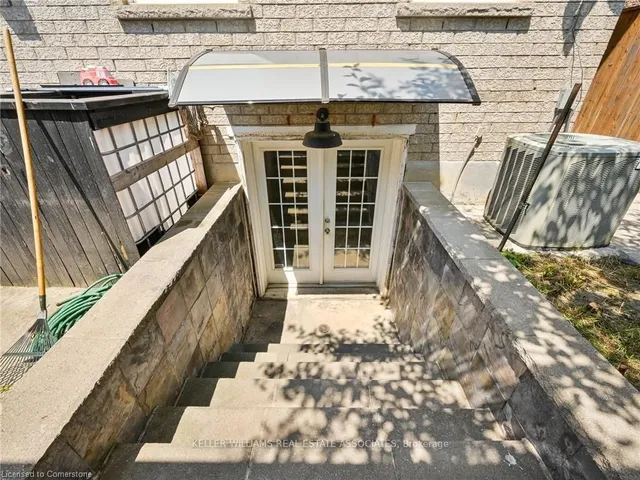 Additional image 36 of 37 Sir Jacobs Cres