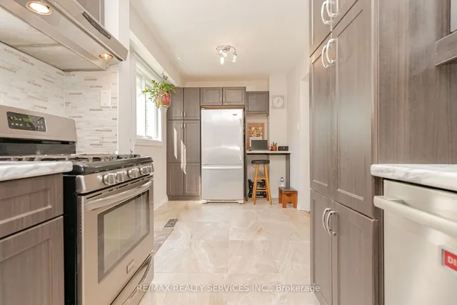 Additional image 15 of 26 Candlewood Crt