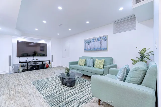 Additional image 33 of 25 Ladbrook Cres