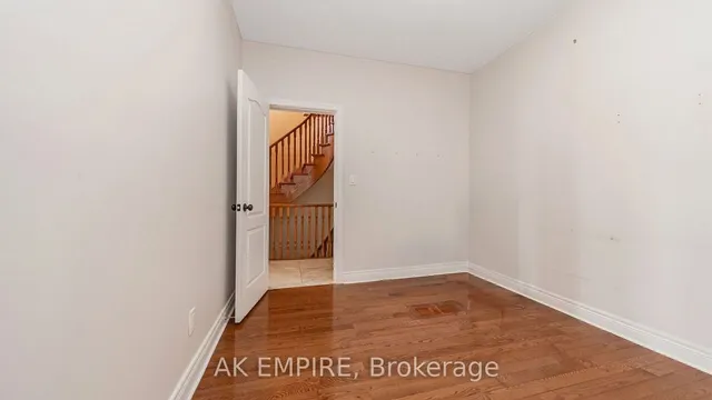 Additional image 15 of 67 Saint Hubert Dr