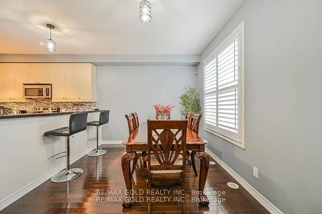 Additional image 15 of 31 Bergamont Rd