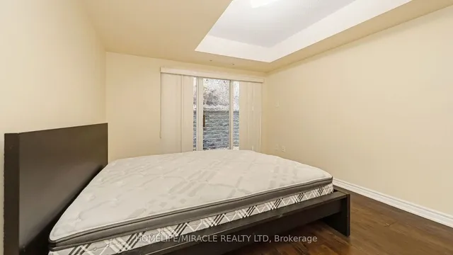 Additional image 26 of 125 George Appleton Way Unit 1004