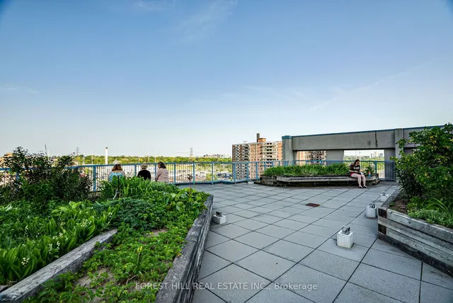 Additional image 26 of 2550 Lawrence Ave Unit 205