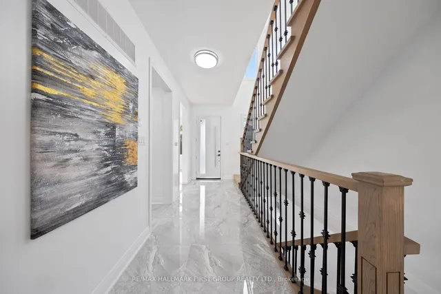 Additional image 2 of 27 Brownville Ave