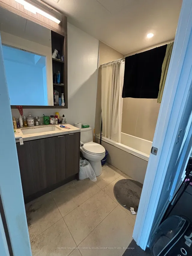 Additional image 28 of 125 Blue Jays Way Unit 2507