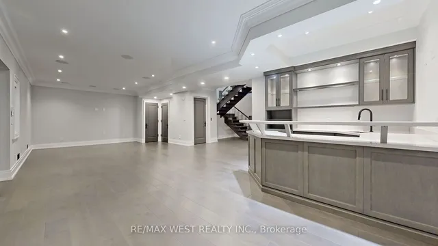 Additional image 27 of 222 Connaught Ave