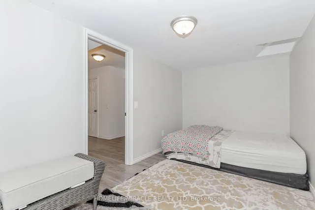 Additional image 24 of 9 Dufay Rd