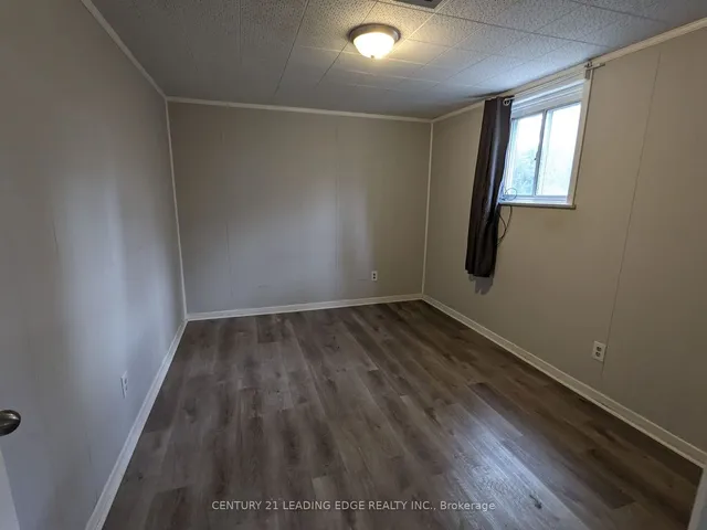 Additional image 16 of 47 Boyce Ave