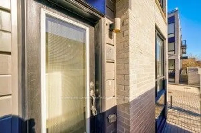 Additional image 3 of 51 Florence St Unit Th1