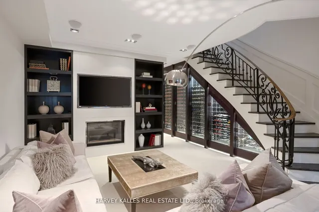 Additional image 32 of 112 Hazelton Ave