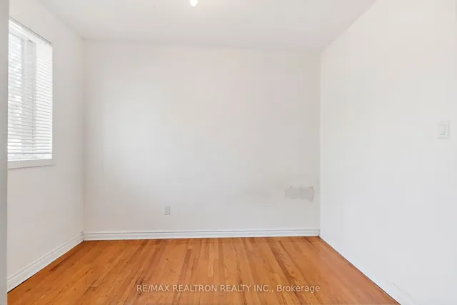 Additional image 10 of 139 Pandora Circ