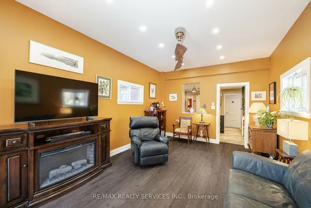 Additional image 17 of 73 Wellington St