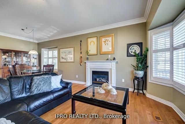 Additional image 7 of 2 Orchard Park Gate