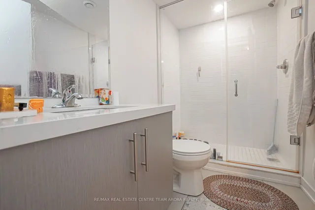 Additional image 12 of 165 Veterans Dr Unit 5